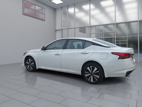 Used 2021 Nissan Altima 2.5 SL AWD/4WD image 6