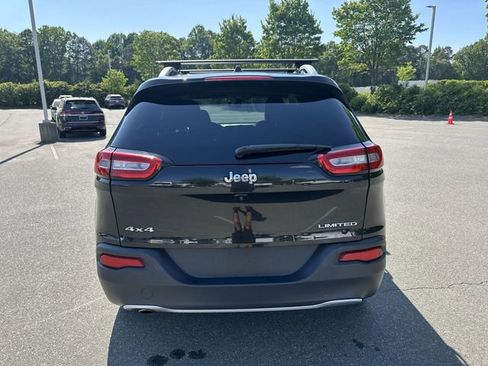 Used 2016 Jeep Cherokee Limited AWD/4WD image 4