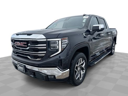 Used 2022 GMC Sierra 1500 SLT w/ SLT Premium Plus Package image 1