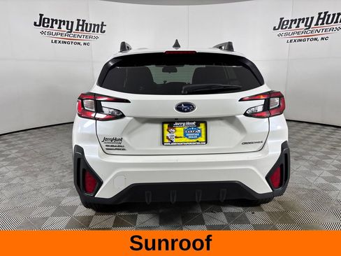 Used 2025 Subaru Crosstrek 2.5i Premium AWD/4WD image 7