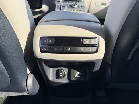 Used 2021 Hyundai Palisade Limited w/ Cargo Package AWD/4WD image 14