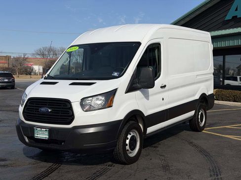Used 2019 Ford Transit 250 130 Medium Roof image 6