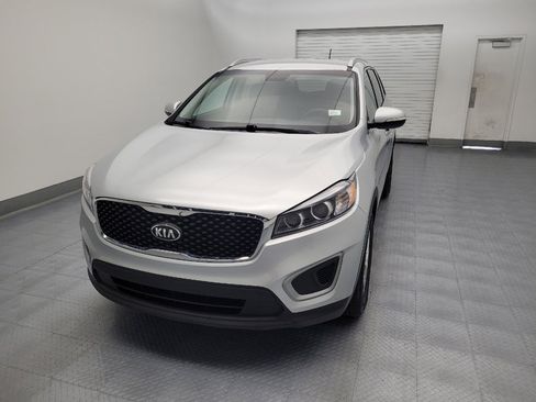 Used 2017 Kia Sorento AWD image 15