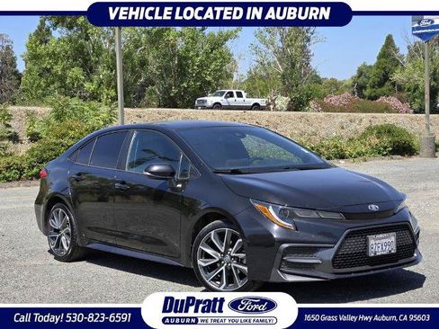 Used 2022 Toyota Corolla SE FWD image 1