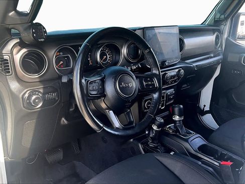 Used 2021 Jeep Wrangler Unlimited Sport AWD/4WD image 17