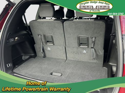 New 2025 Jeep Grand Cherokee L Laredo w/ Luxury Tech Group I image 8