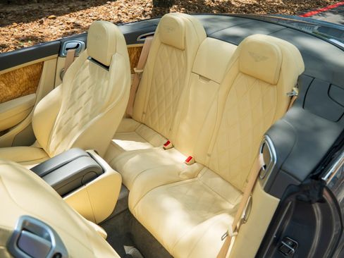 Used 2013 Bentley Continental GT AWD/4WD image 27