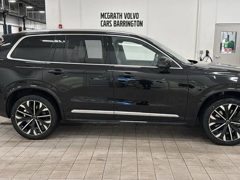 New 2026 Volvo XC90 T8 Plus w/ Protection Package Premier image 4