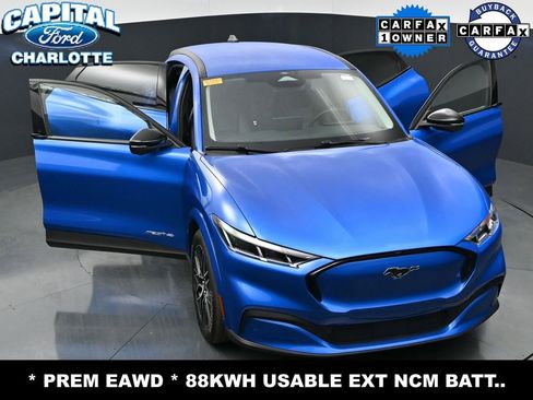 Used 2025 Ford Mustang Mach-E Premium image 30