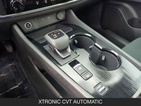 Used 2023 Nissan Rogue S FWD image 20