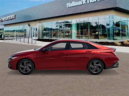 New 2026 Hyundai Elantra Sport image 3