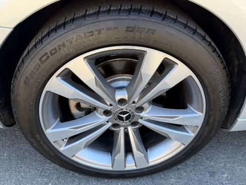 Used 2018 Mercedes-Benz S 560 4MATIC Sedan image 35