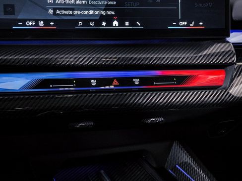 Used 2026 BMW M5 w/ Executive Package image 31