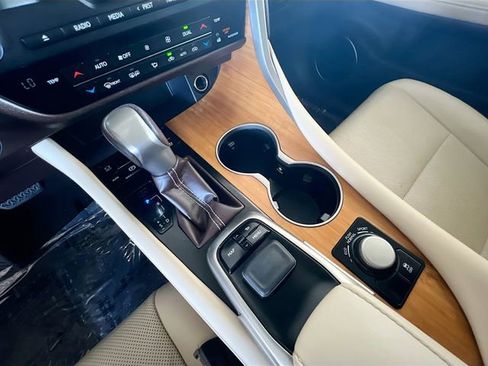 Used 2019 Lexus RX 350 FWD w/ Navigation Package image 25