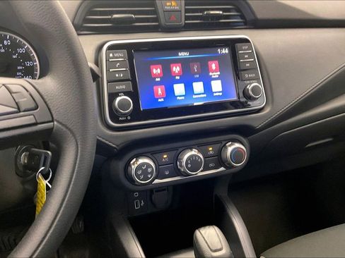 Certified 2025 Nissan Versa S w/ Trunk Package image 5