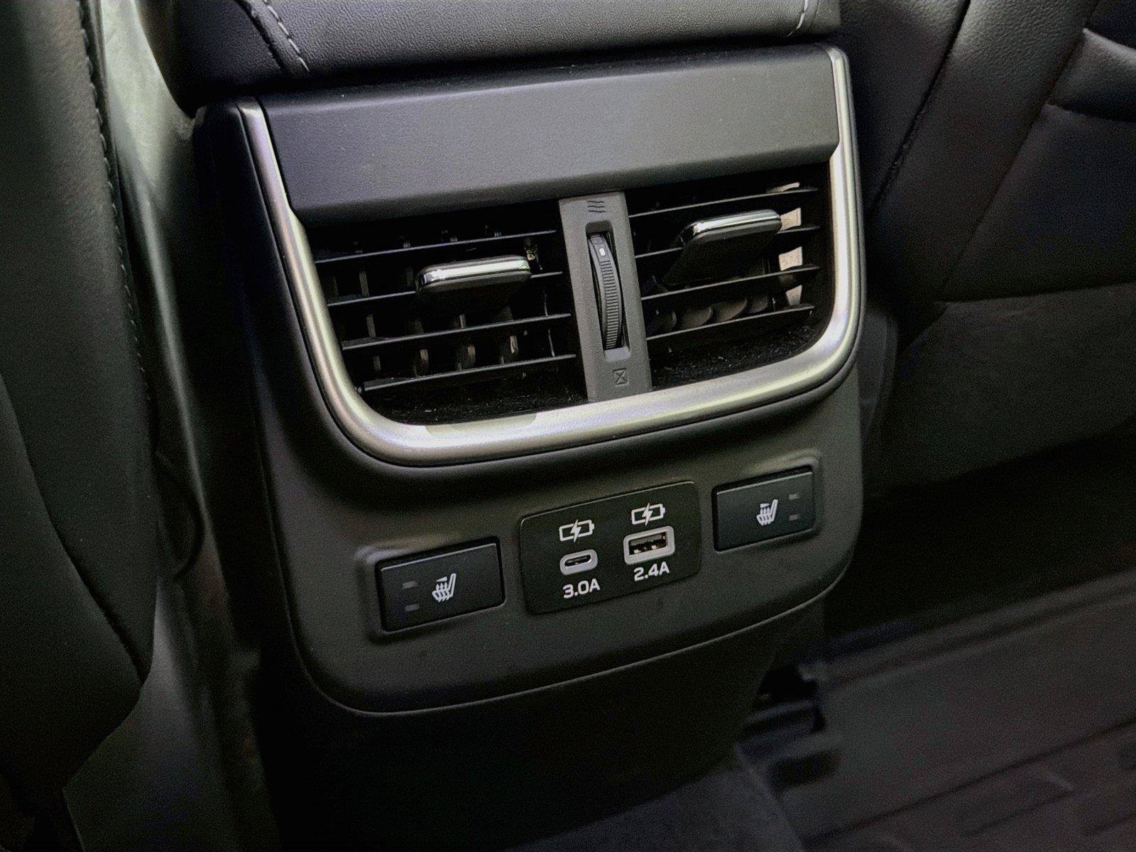 Used 2024 Subaru Outback Touring AWD/4WD image 24