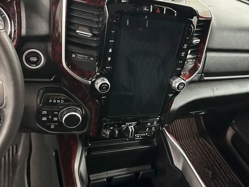Used 2024 RAM 1500 Big Horn image 18