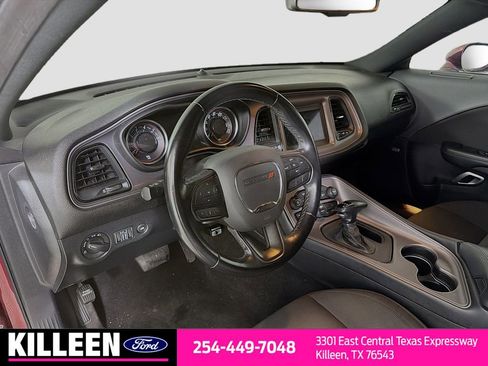 Used 2023 Dodge Challenger GT RWD image 10