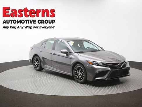 Used 2023 Toyota Camry SE FWD image 48