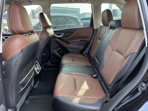 Used 2023 Subaru Forester Touring w/ Popular Package #3 image 30