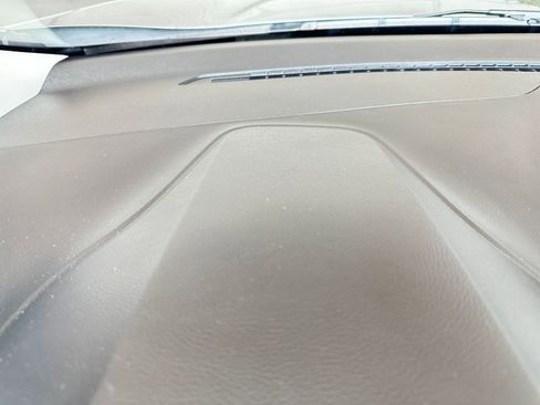 Used 2024 Ford Edge SEL image 34