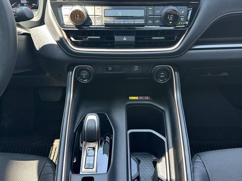 Used 2026 Toyota Grand Highlander AWD Hybrid image 37