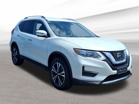Used 2019 Nissan Rogue SV w/ Premium Package AWD/4WD image 8