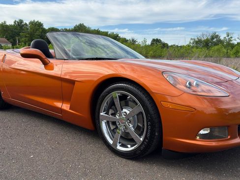 Used 2008 Chevrolet Corvette Convertible w/ Preferred Equipment Group RWD image 4