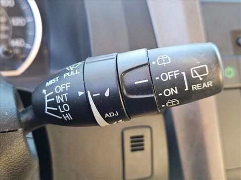 Used 2011 Honda CR-V EX-L image 12