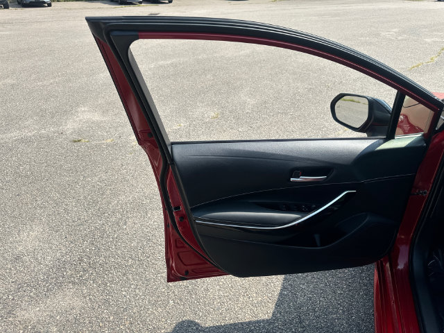 Certified 2025 Toyota Corolla XSE FWD image 29
