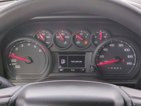 New 2025 Chevrolet Silverado 1500 Custom image 22