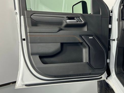 Used 2024 GMC Sierra 2500 AT4 w/ AT4 Premium Plus Package image 32