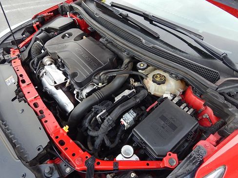 Used 2017 Chevrolet Cruze LT w/ Convenience Package image 33