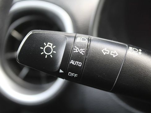 Used 2024 Kia Forte LXS FWD image 28