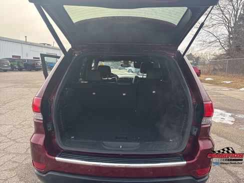 Used 2020 Jeep Grand Cherokee Limited image 27