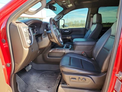 Used 2023 GMC Sierra 2500 Denali image 12