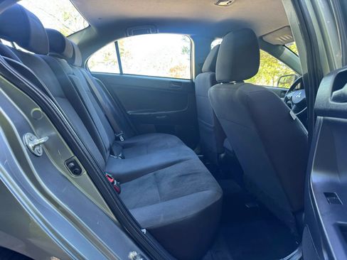 Used 2014 Mitsubishi Lancer ES FWD image 16