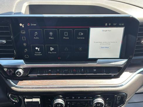 Certified 2025 GMC Sierra 1500 SLT image 29