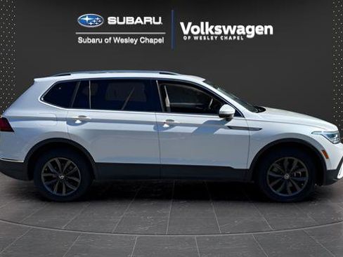 Certified 2023 Volkswagen Tiguan SE w/ Panoramic Sunroof Package FWD image 9