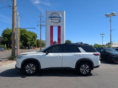 Used 2023 Nissan Pathfinder SL