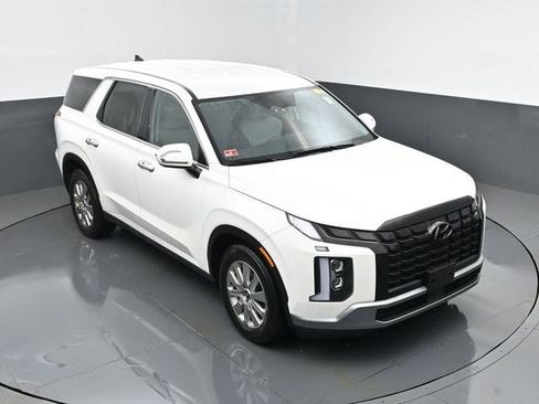 Used 2023 Hyundai Palisade SE image 20