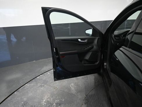 Used 2024 Ford Escape ST-Line image 24