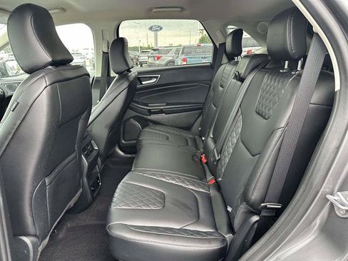 Used 2024 Ford Edge Titanium AWD/4WD image 12