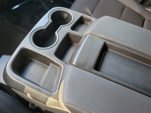 Used 2023 GMC Sierra 1500 Elevation image 13