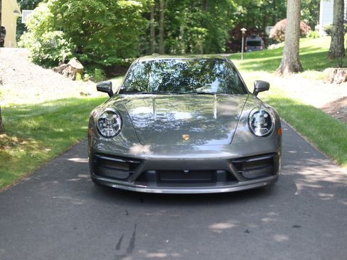 Used 2021 Porsche 911 GT3 RS image 3