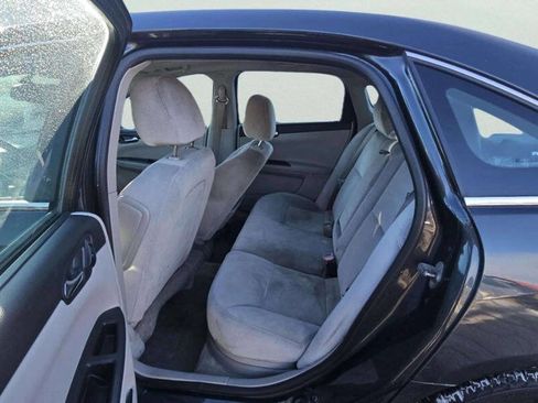 Used 2014 Chevrolet Impala LT w/ LT Sunroof Package image 7