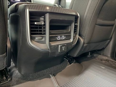 New 2026 RAM 1500 4x4 Crew Cab image 21