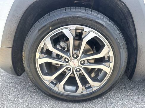Used 2021 GMC Terrain SLT FWD image 9