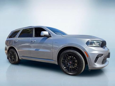 Used 2021 Dodge Durango R/T w/ Technology Group AWD/4WD image 2