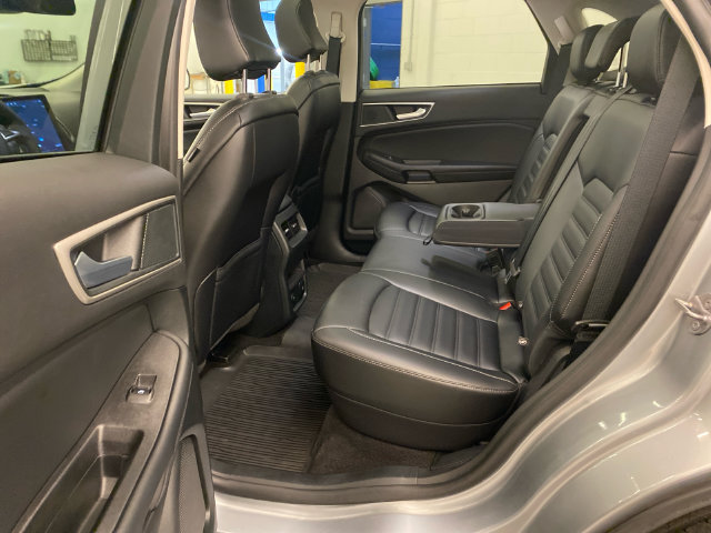 Used 2024 Ford Edge SEL w/ Convenience Package AWD/4WD image 29